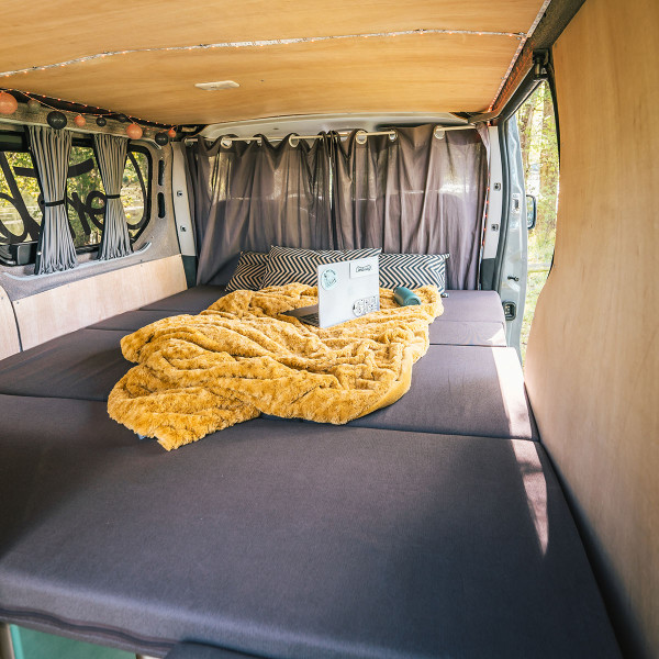 inrichting van de binnenkant van Nissan NV300 / Primastar 1  Bedrijfswagen