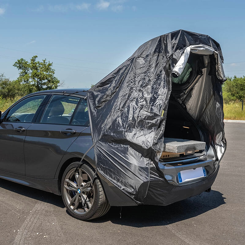 Car tent suitable for all SUVs, perfect for outdoor adventures