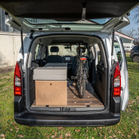 kleiner umgebauter Transporter Mercedes Citan 2 Kleintransporter