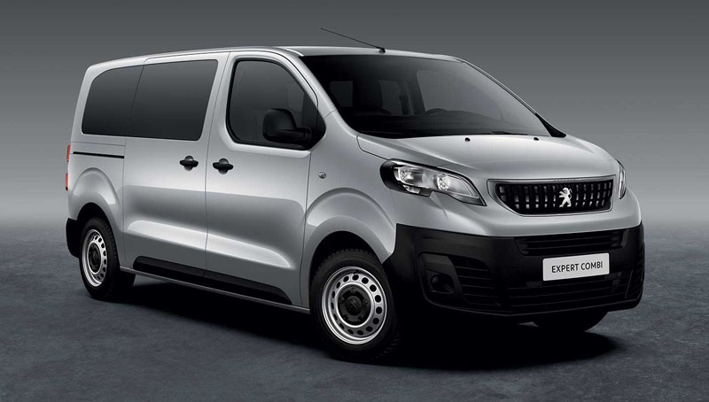 Tweede fase van een Peugeot Expert 3 met combi of traveller versie